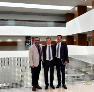 Dr. Juan Cianciardo en la Universidad de Navarra, España. Dr. Juan Cianciardo en la Universidad de Navarra, España.